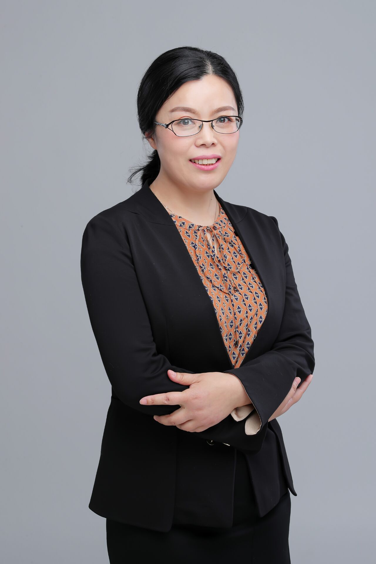 吴淑霞真心献教育实干谱新篇